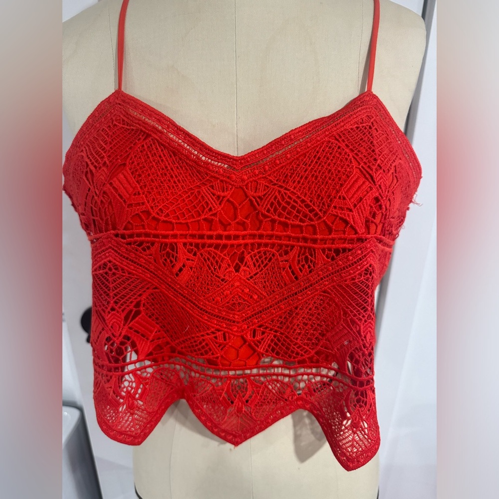Gorg red Jonathan simkhai top